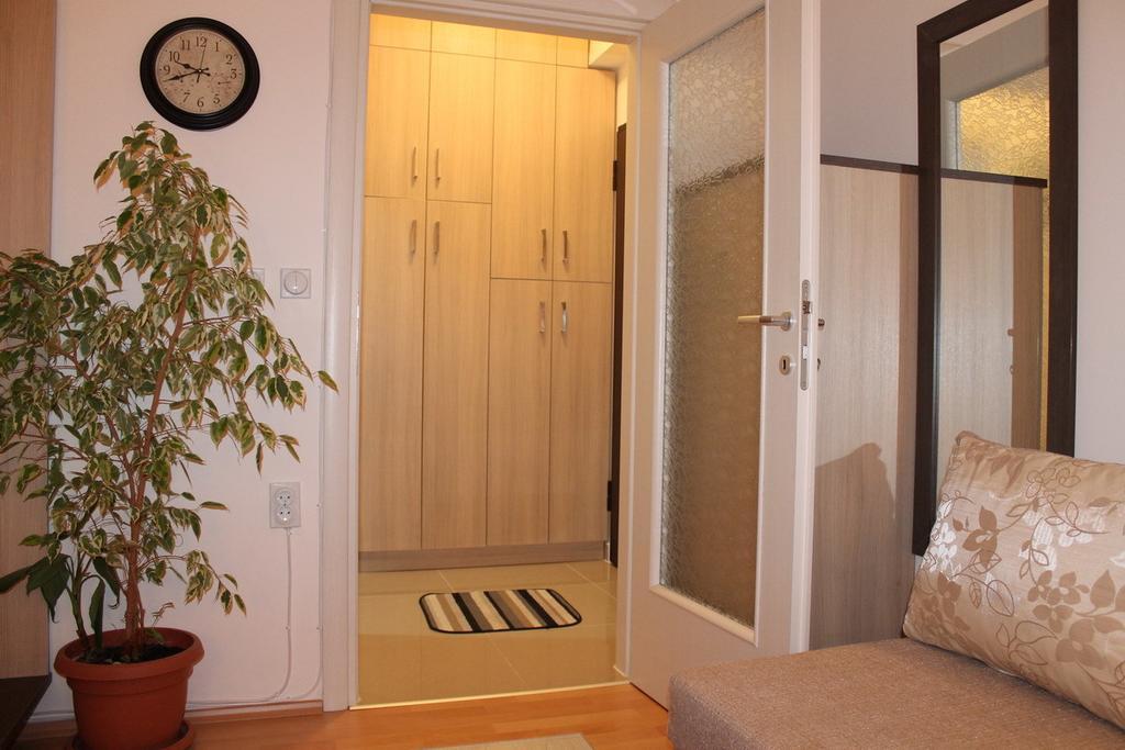 Aries Apartments 비톨라 객실 사진