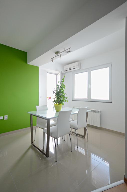 Aries Apartments 비톨라 객실 사진