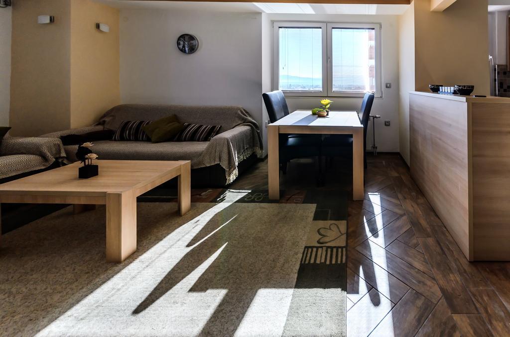 Aries Apartments 비톨라 외부 사진